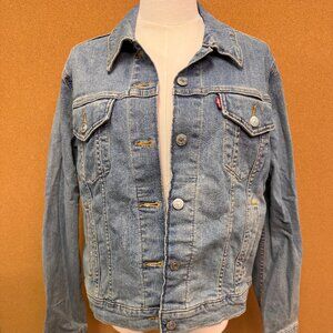 Levis Jeans Jacket - womens XL - NWT